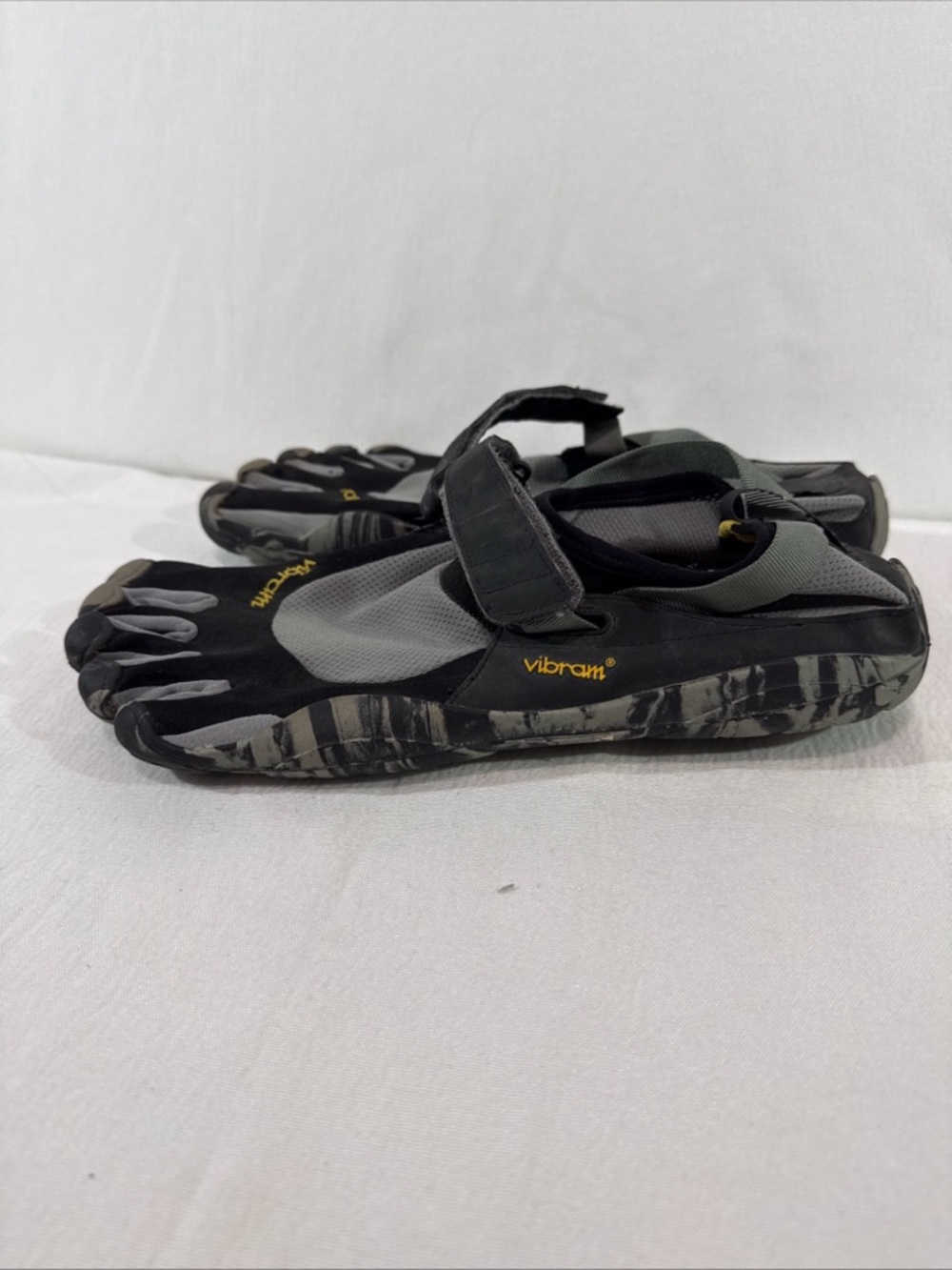 Vibram Five Fingers Barefoot Shoes - Mens EU  45 - Black Gray Outdoor Run M1485 - Picture 4 of 11